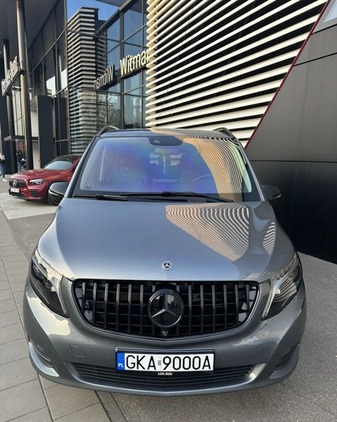 Mercedes-Benz Klasa V cena 205000 przebieg: 79500, rok produkcji 2019 z Żukowo małe 211